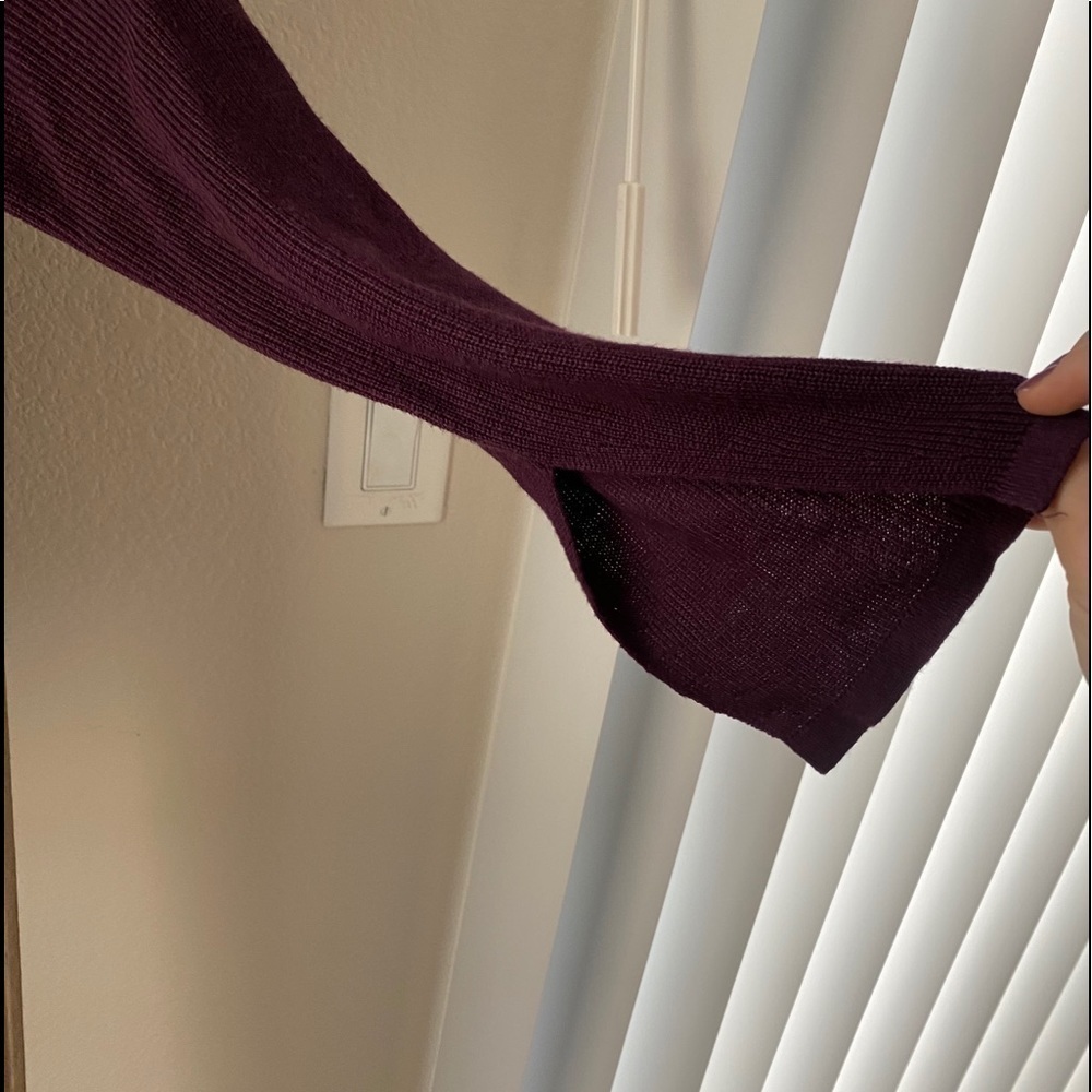 Hippie Rose - maroon sweater lace up detail - Picture 4 of 5